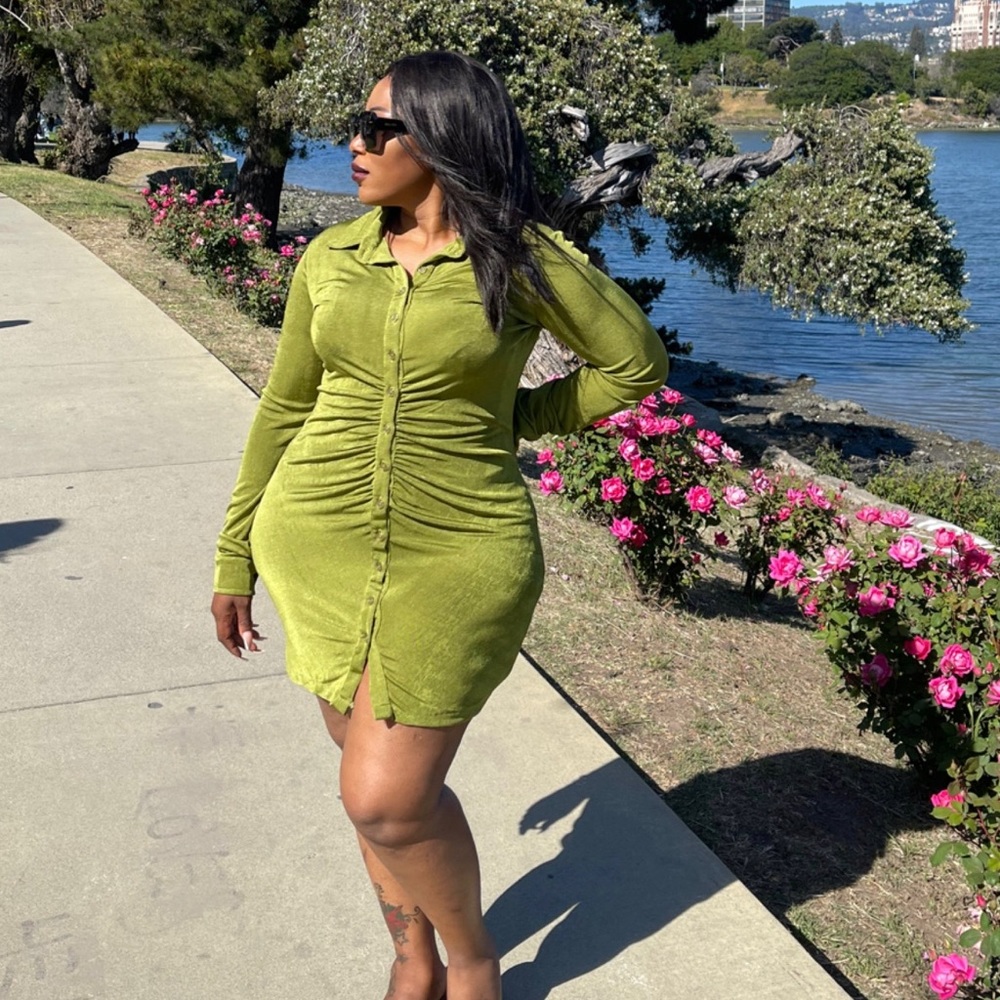Long sleeve green shirt dress